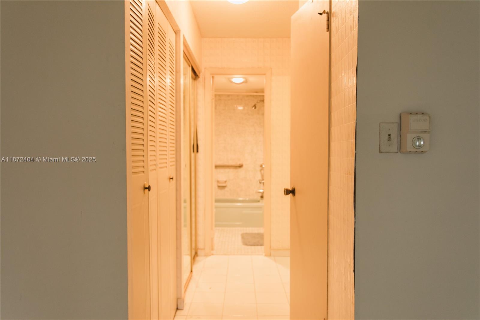 COMMODORE PLAZA CONDO - Residential
