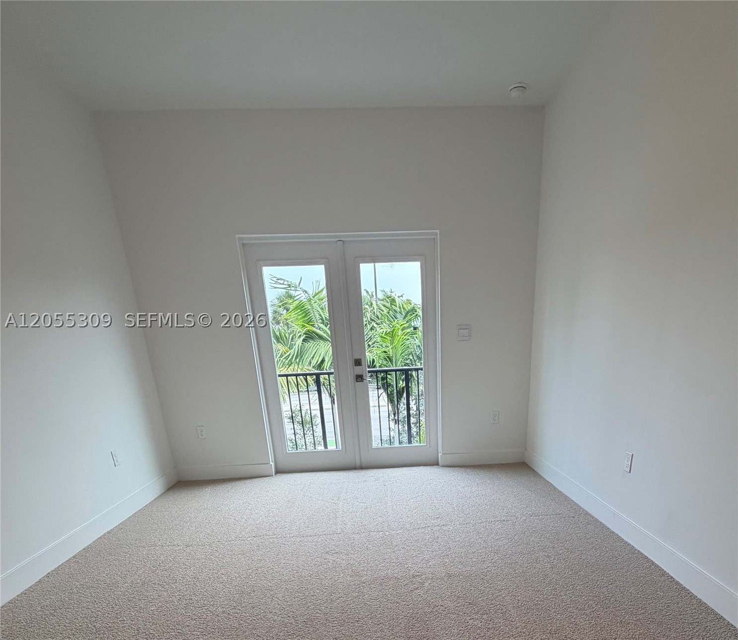 SPYKES GROVE - Residential Lease