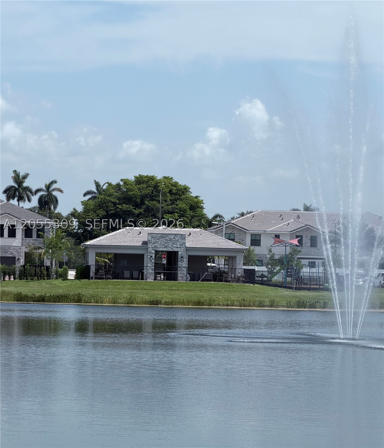 SPYKES GROVE - Residential Lease
