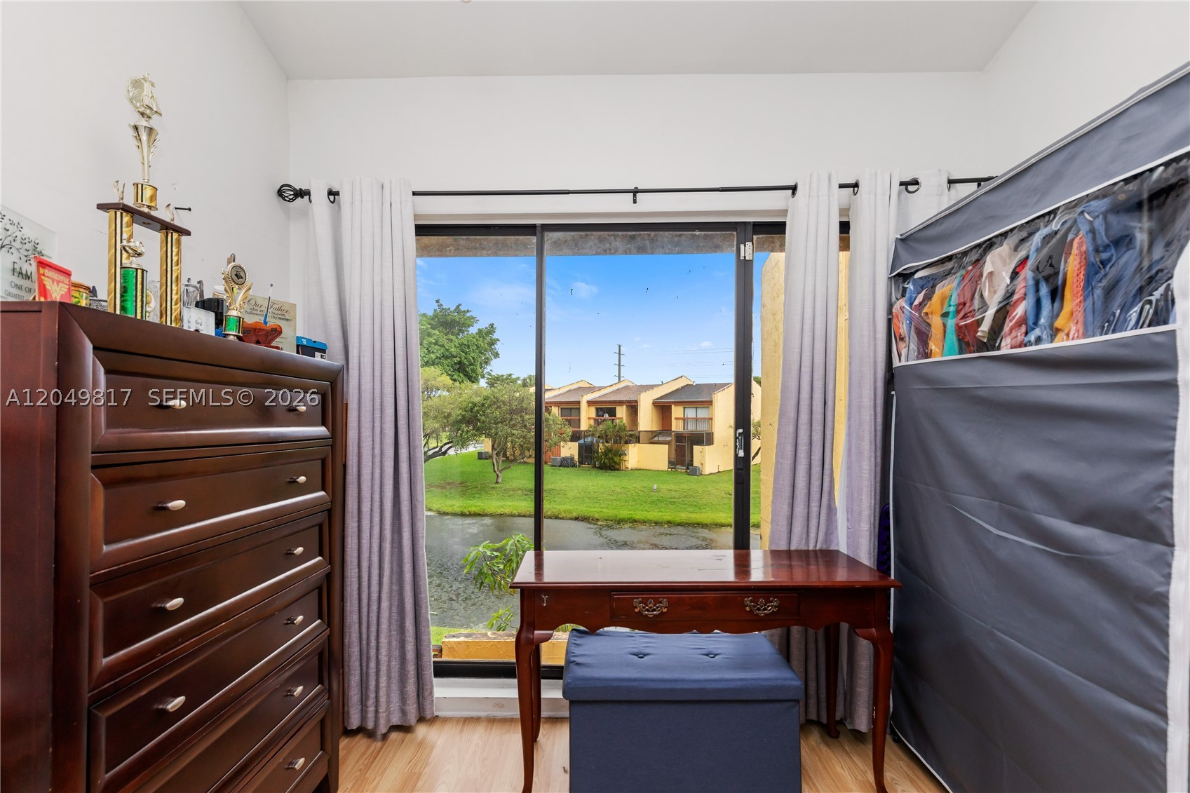 WESTVIEW CONDOMINIUM NO F - Residential