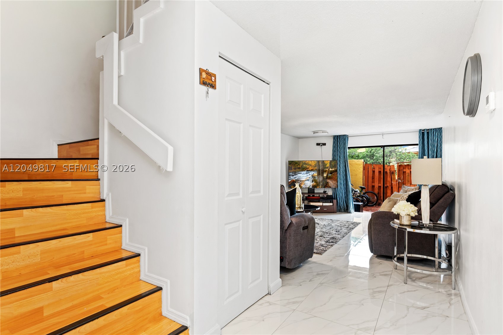 WESTVIEW CONDOMINIUM NO F - Residential