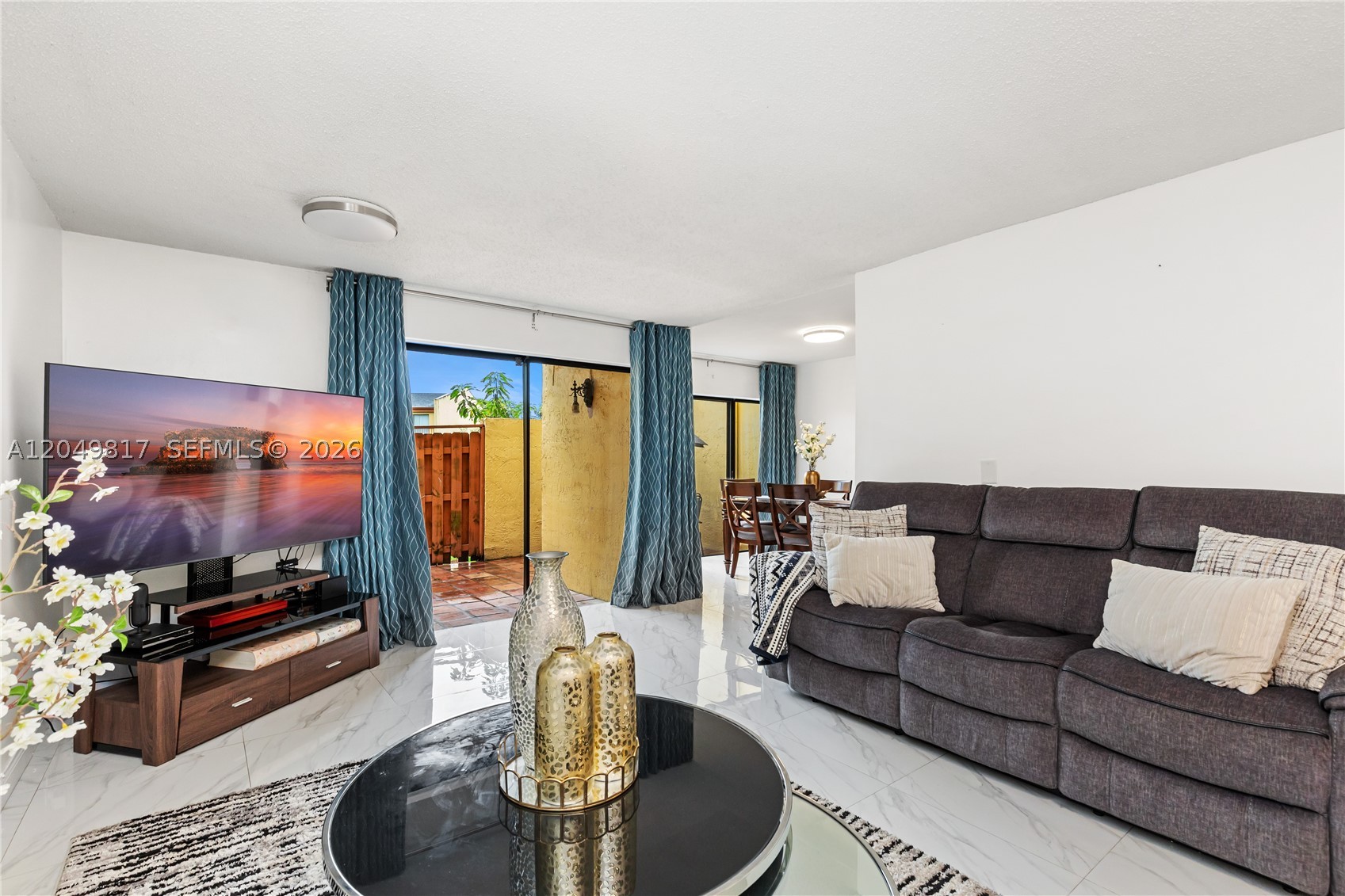 WESTVIEW CONDOMINIUM NO F - Residential