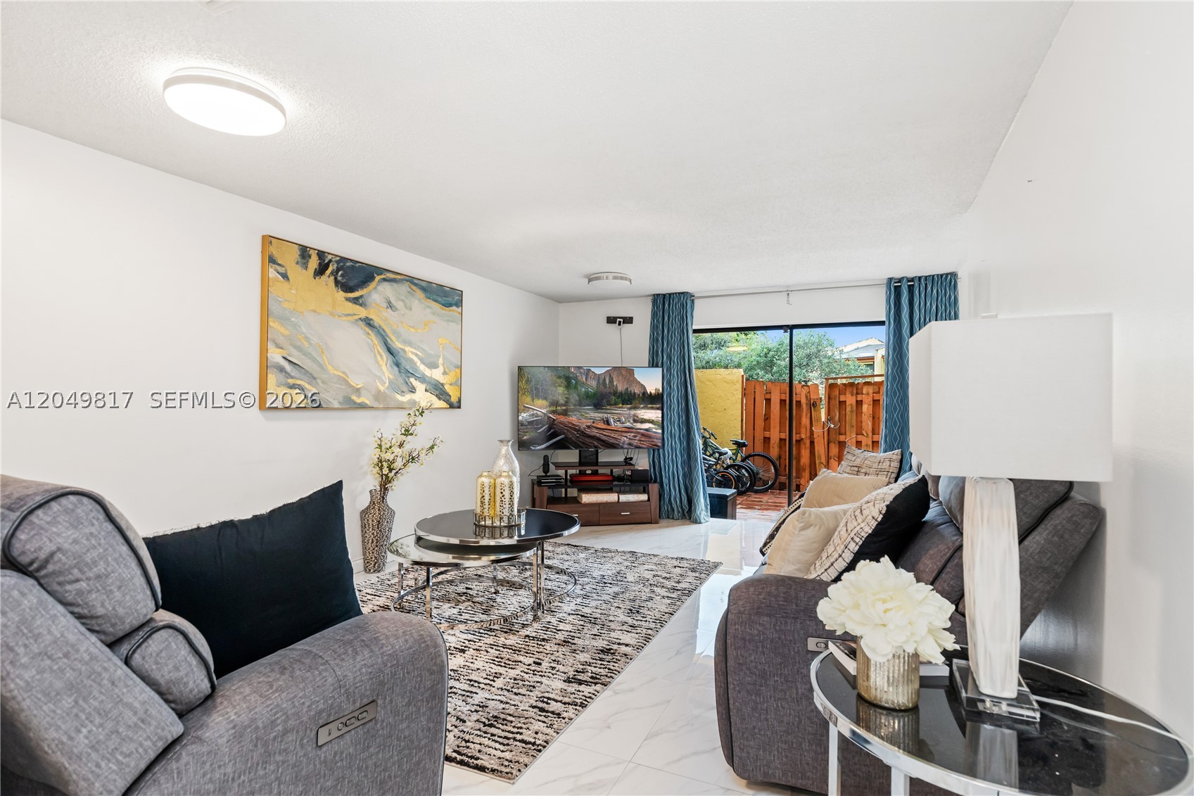 WESTVIEW CONDOMINIUM NO F - Residential
