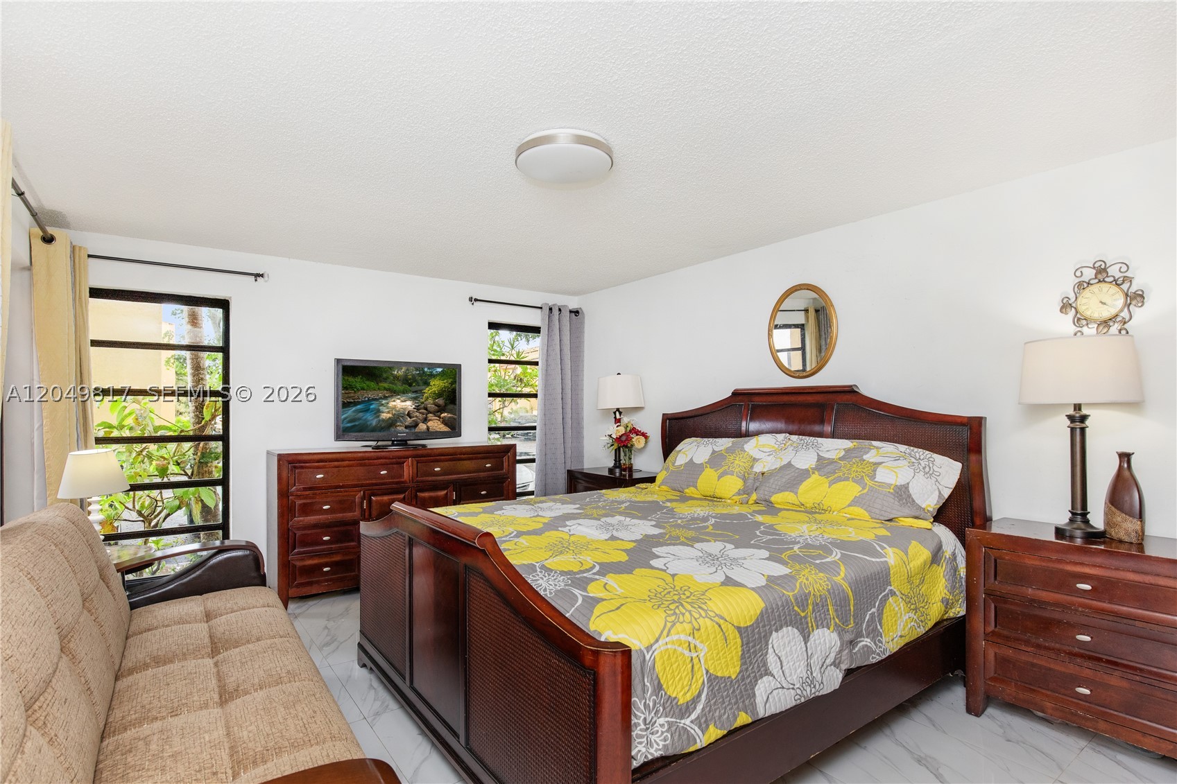 WESTVIEW CONDOMINIUM NO F - Residential