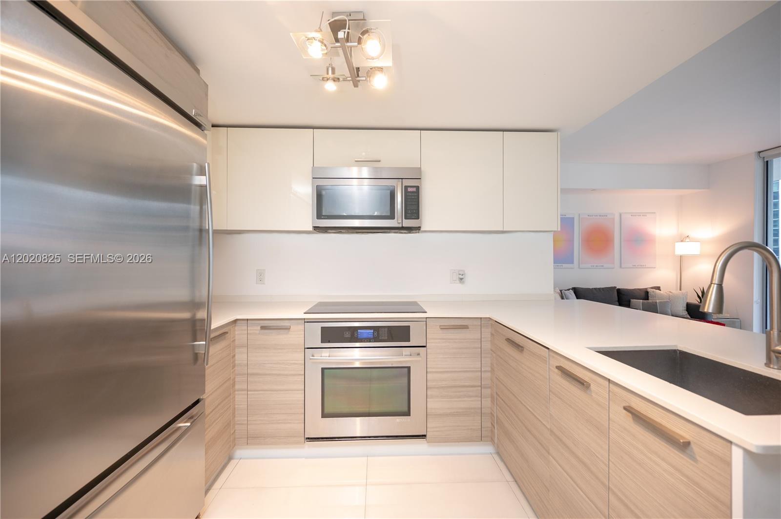 BRICKELLHOUSE CONDO - Residential