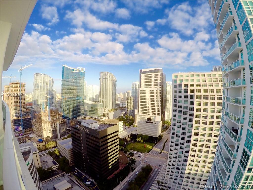 The Plaza 901 Brickell - Residential Lease