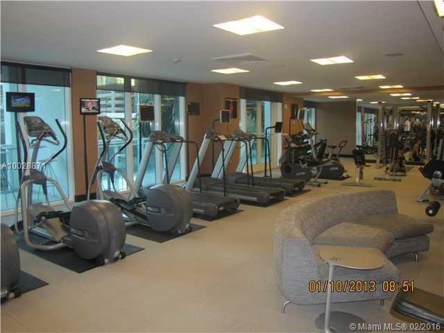 The Plaza 901 Brickell - Residential Lease
