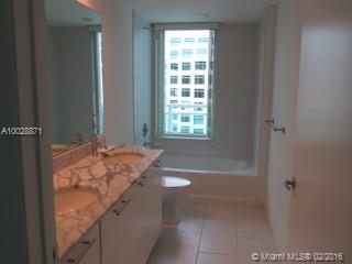The Plaza 901 Brickell - Residential Lease