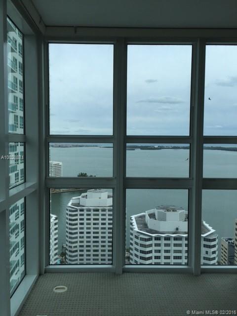 The Plaza 901 Brickell - Residential Lease