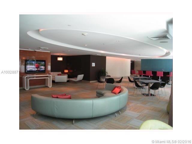 The Plaza 901 Brickell - Residential Lease