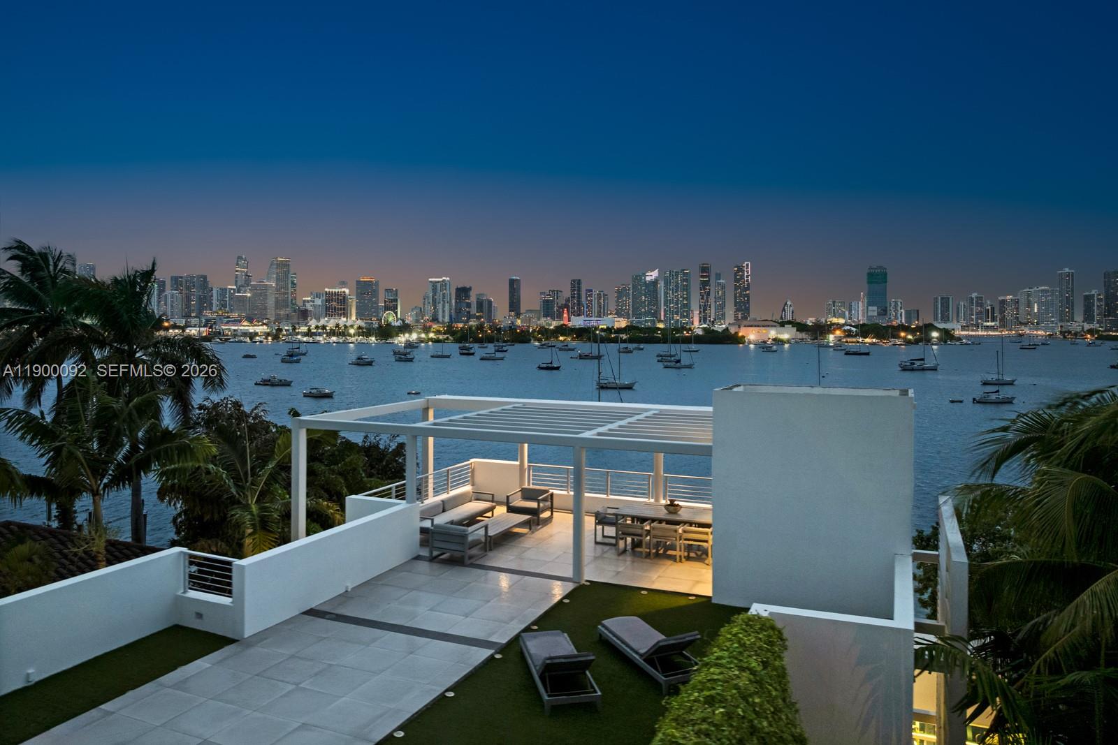 HIBISCUS ISLAND - Residential