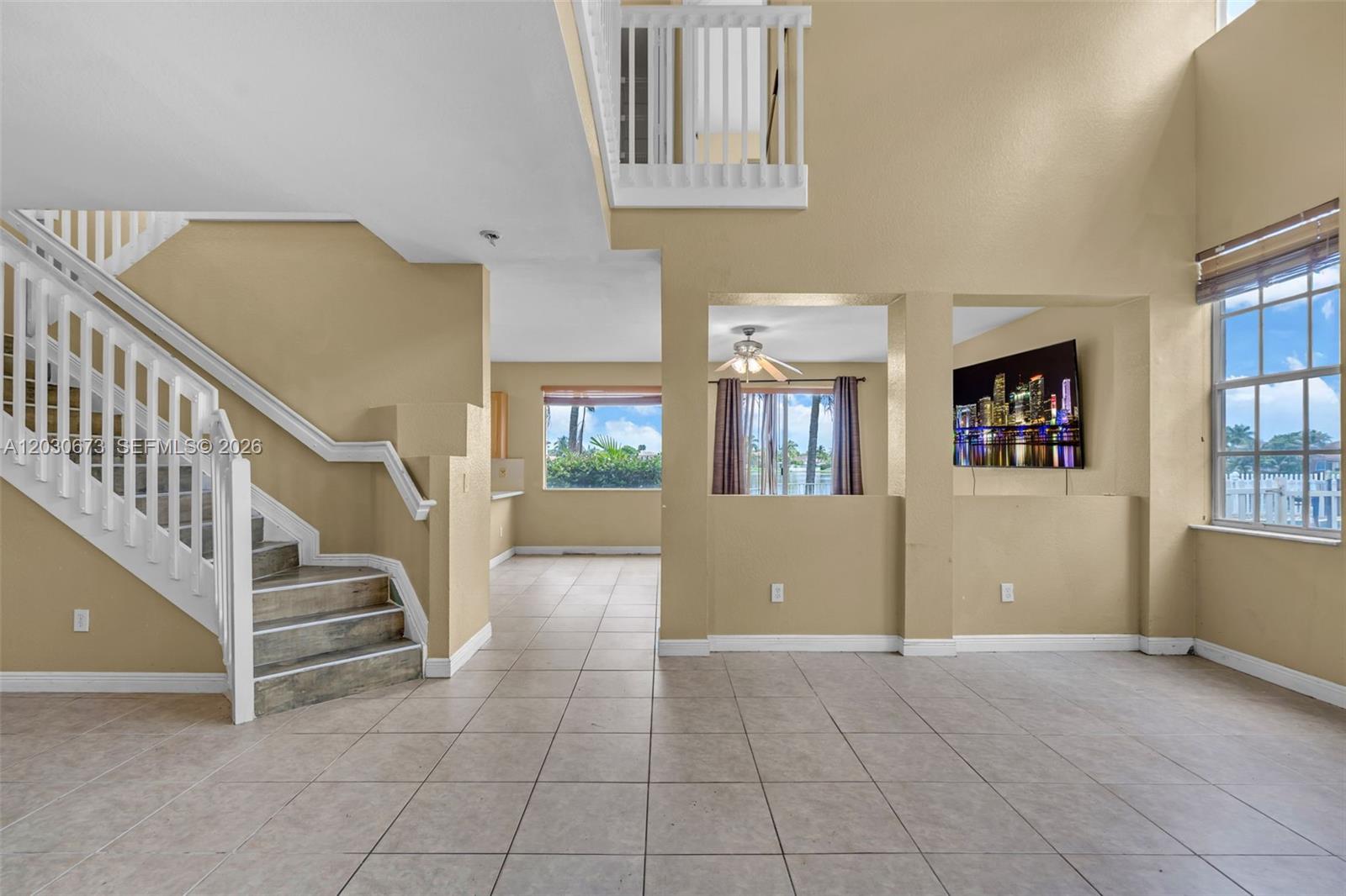 SANTORINI AT VIZCAYA - Residential Lease