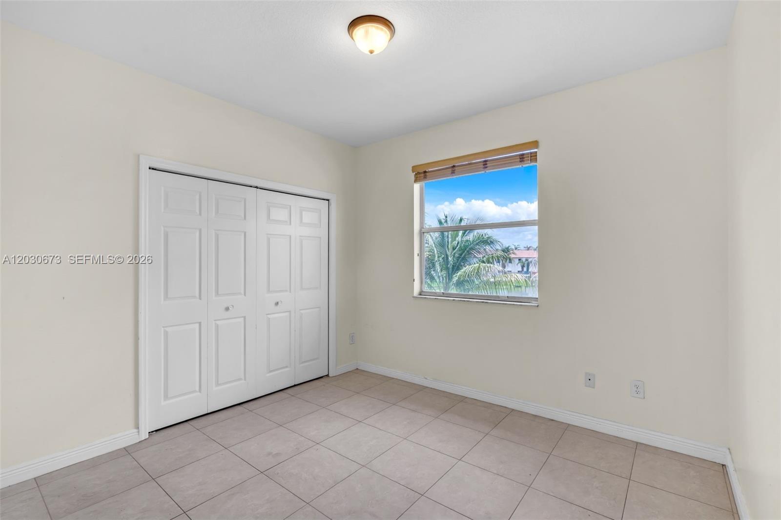 SANTORINI AT VIZCAYA - Residential Lease