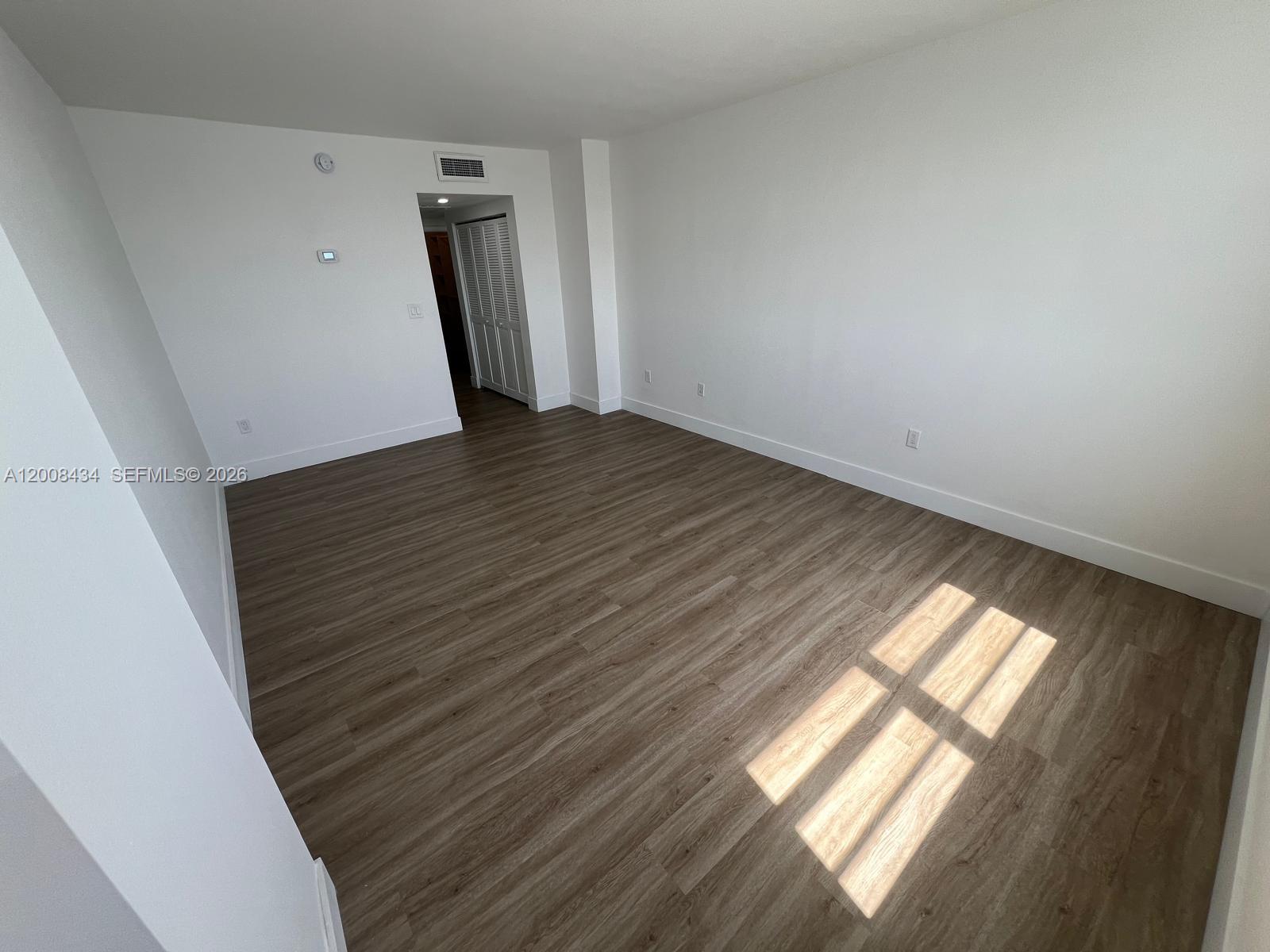 ARLEN HOUSE WEST CONDO - Residential