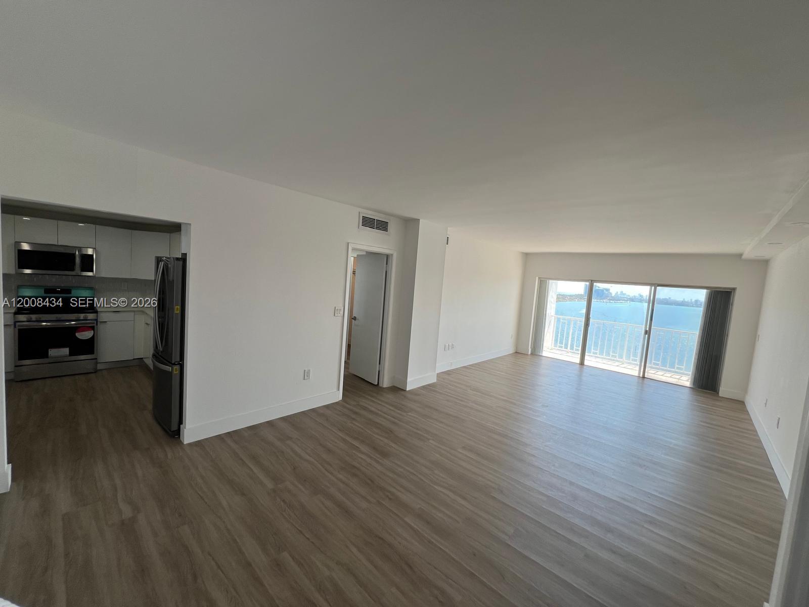 ARLEN HOUSE WEST CONDO - Residential