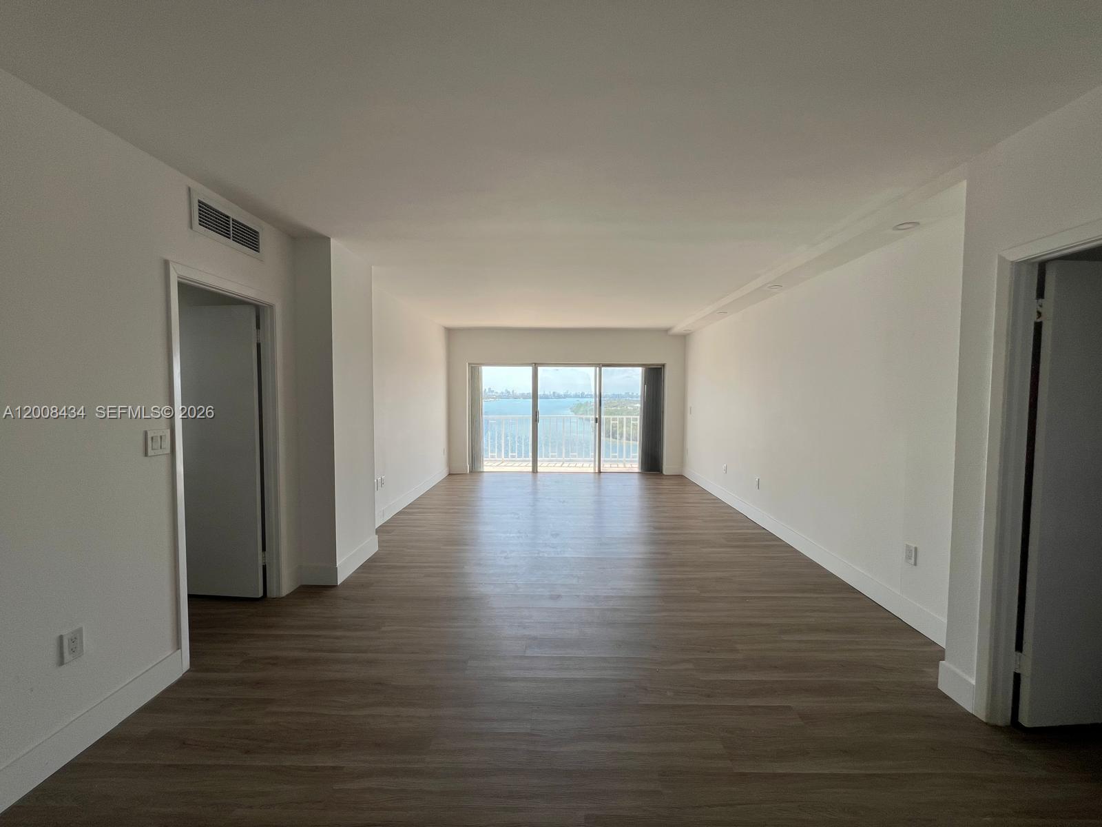 ARLEN HOUSE WEST CONDO - Residential