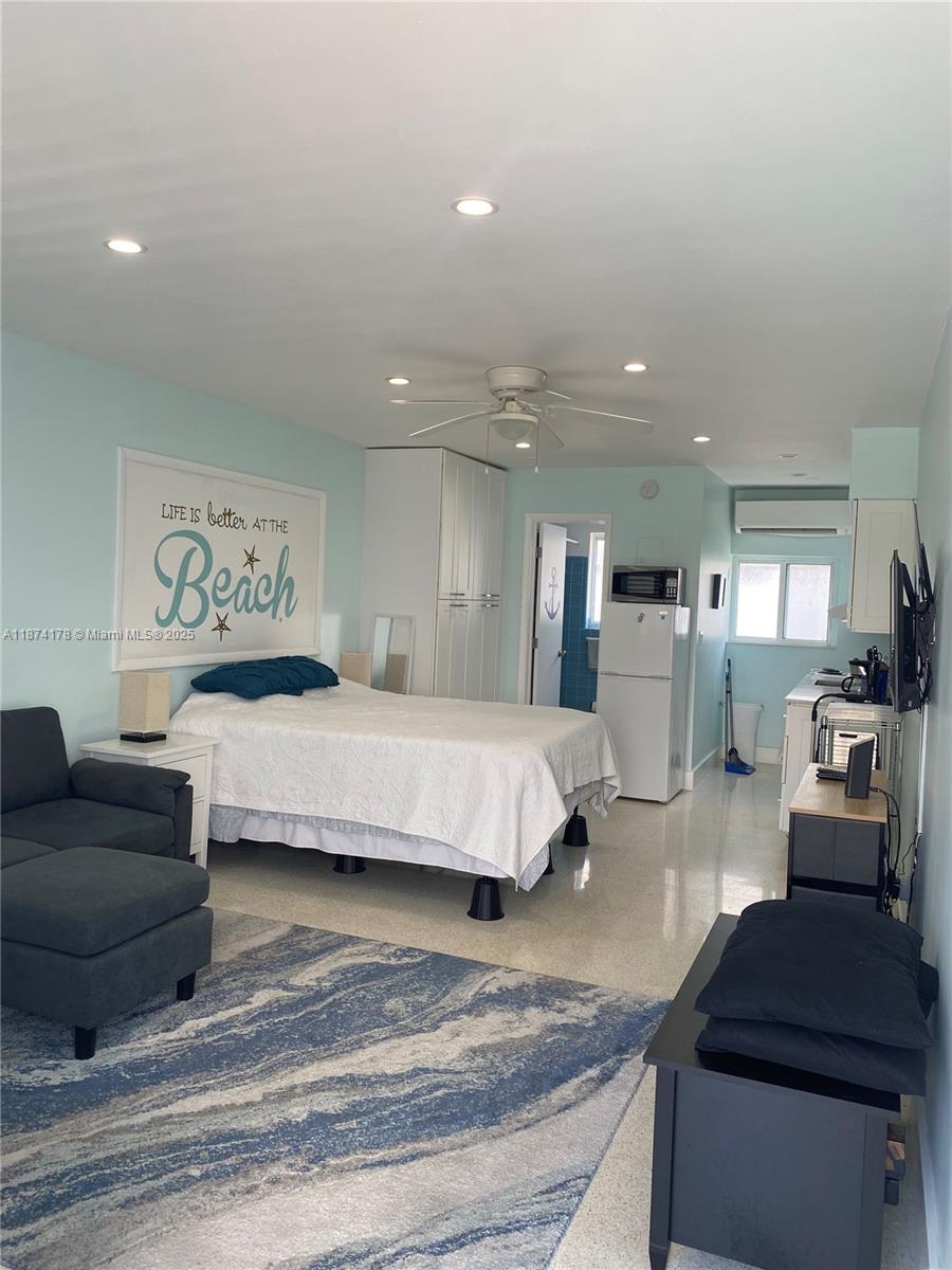 FRENCH LEAVE WEST CONDO - Residential Lease