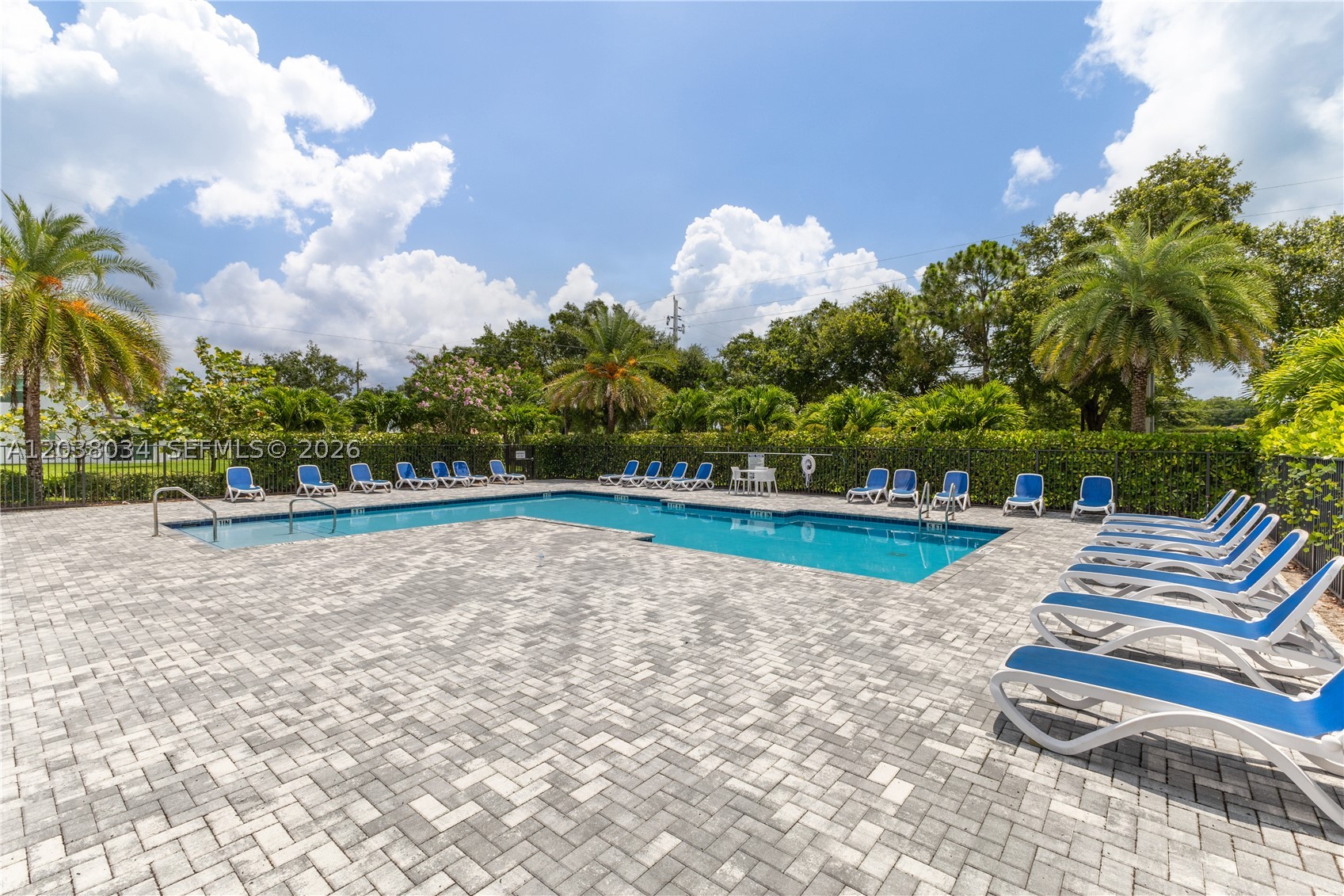 HEATHWOOD RESERVE PUD - Residential Lease