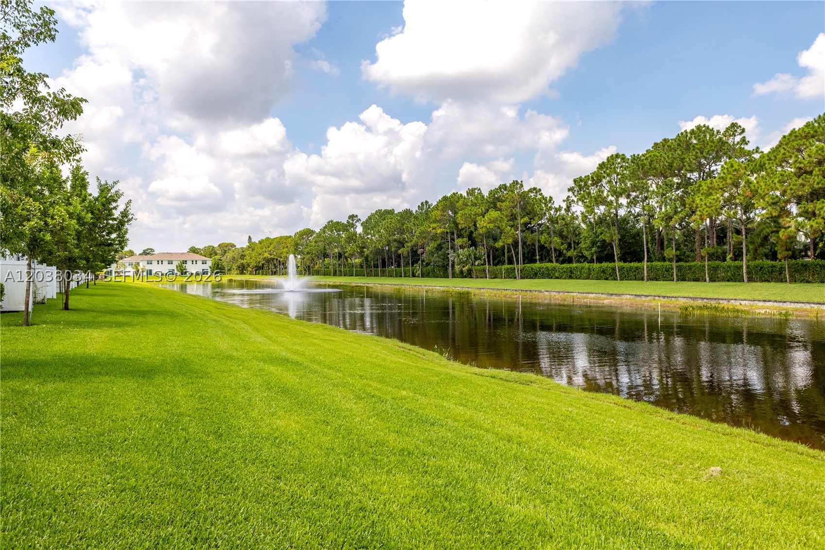 HEATHWOOD RESERVE PUD - Residential Lease