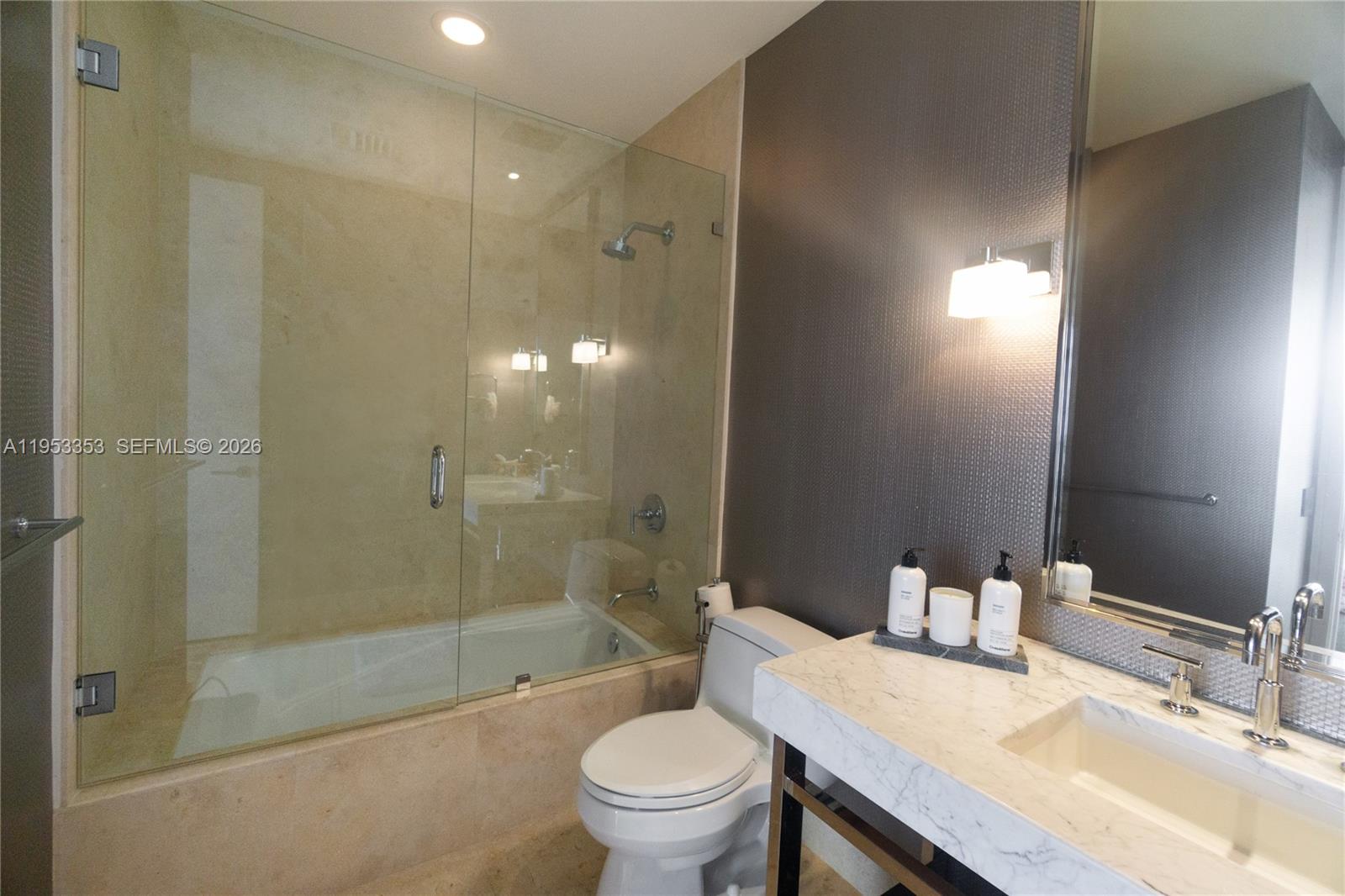 BAL HARBOUR NORTH SOUTH C - Residential