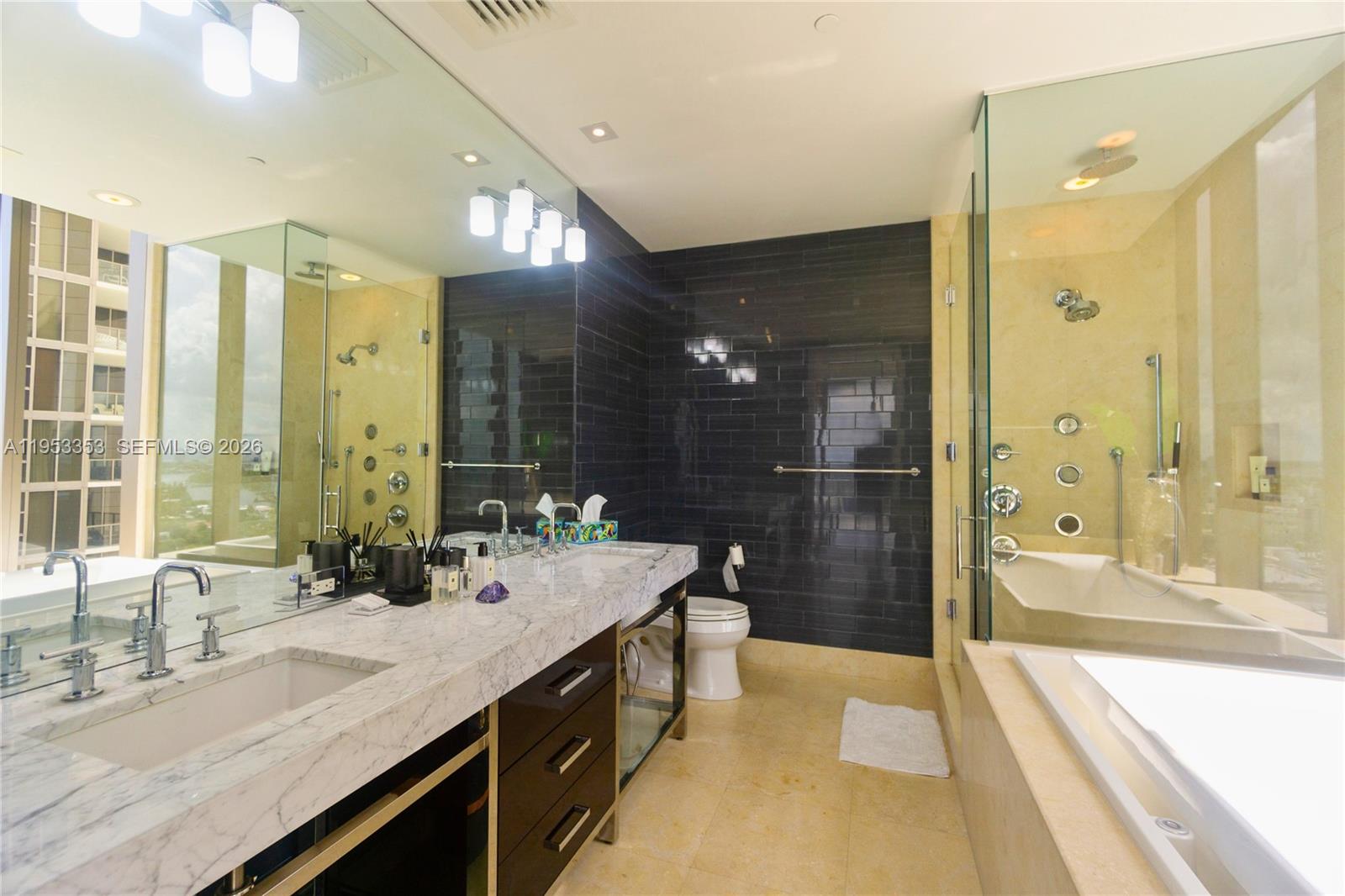 BAL HARBOUR NORTH SOUTH C - Residential