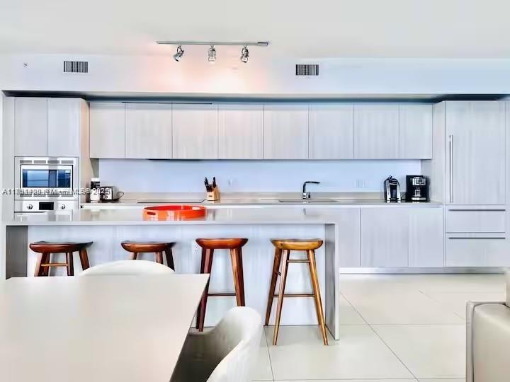 LYFE HYDE - Residential