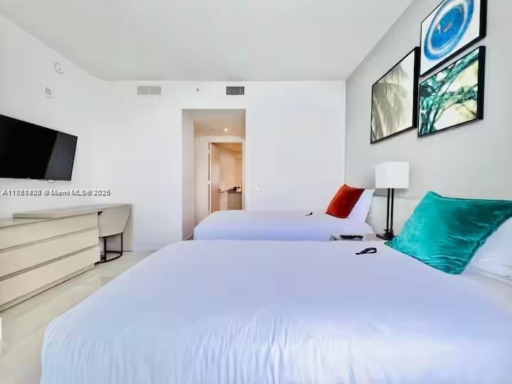 LYFE HYDE - Residential