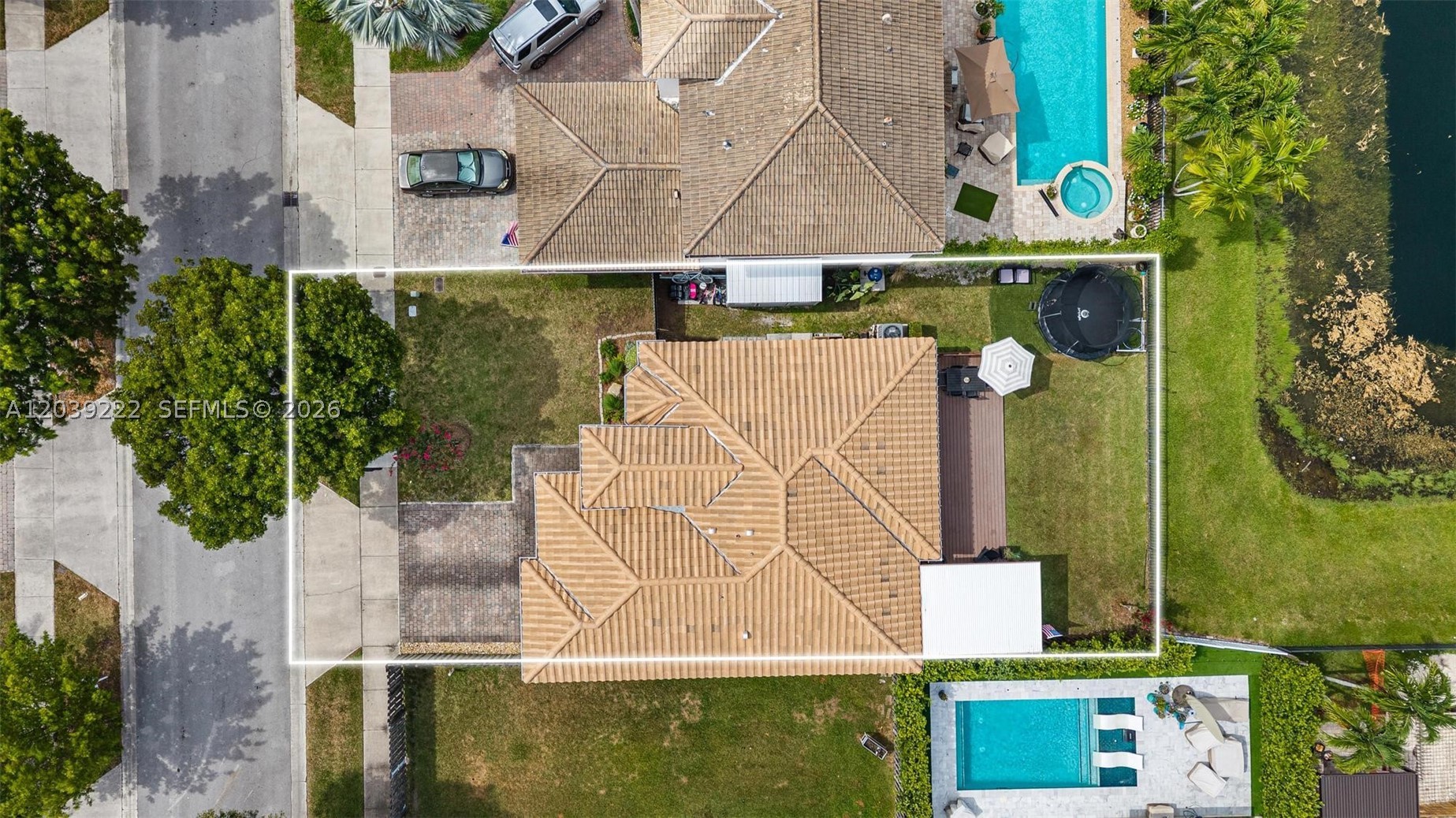 PELICAN BAY AT OLD CUTLER - Residential