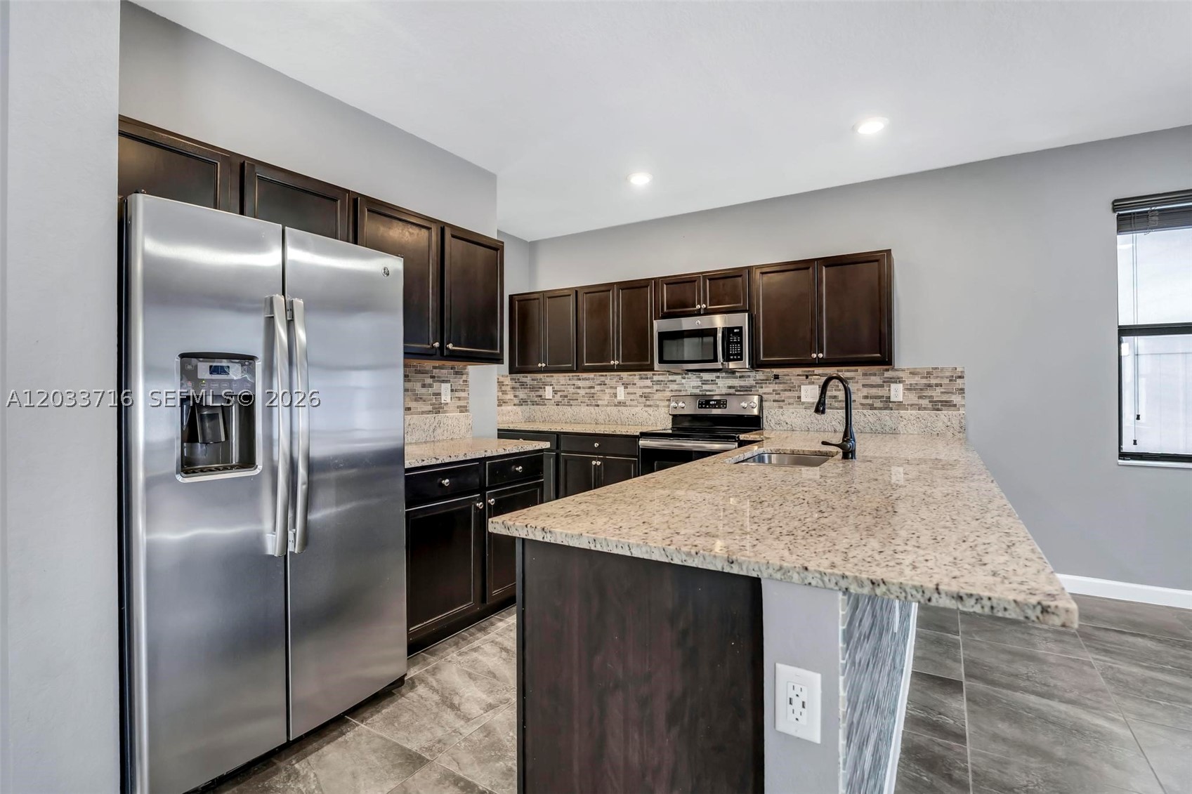 AQUABELLA SECTION ONE - Residential Lease