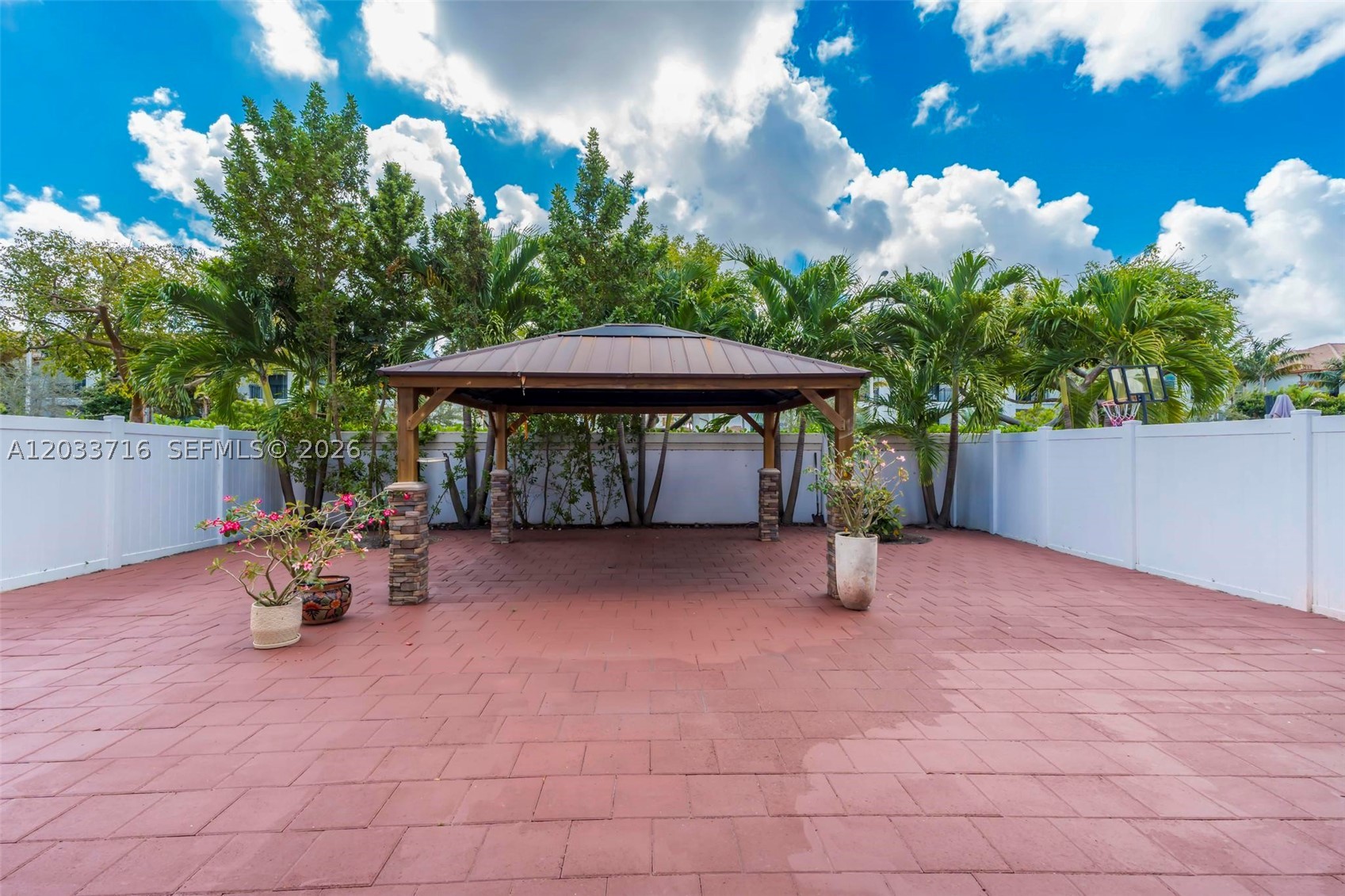AQUABELLA SECTION ONE - Residential Lease