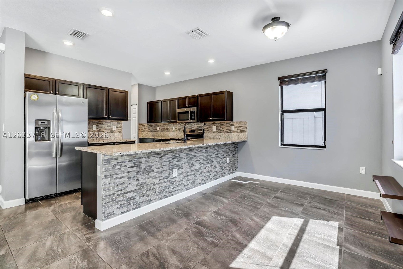 AQUABELLA SECTION ONE - Residential Lease