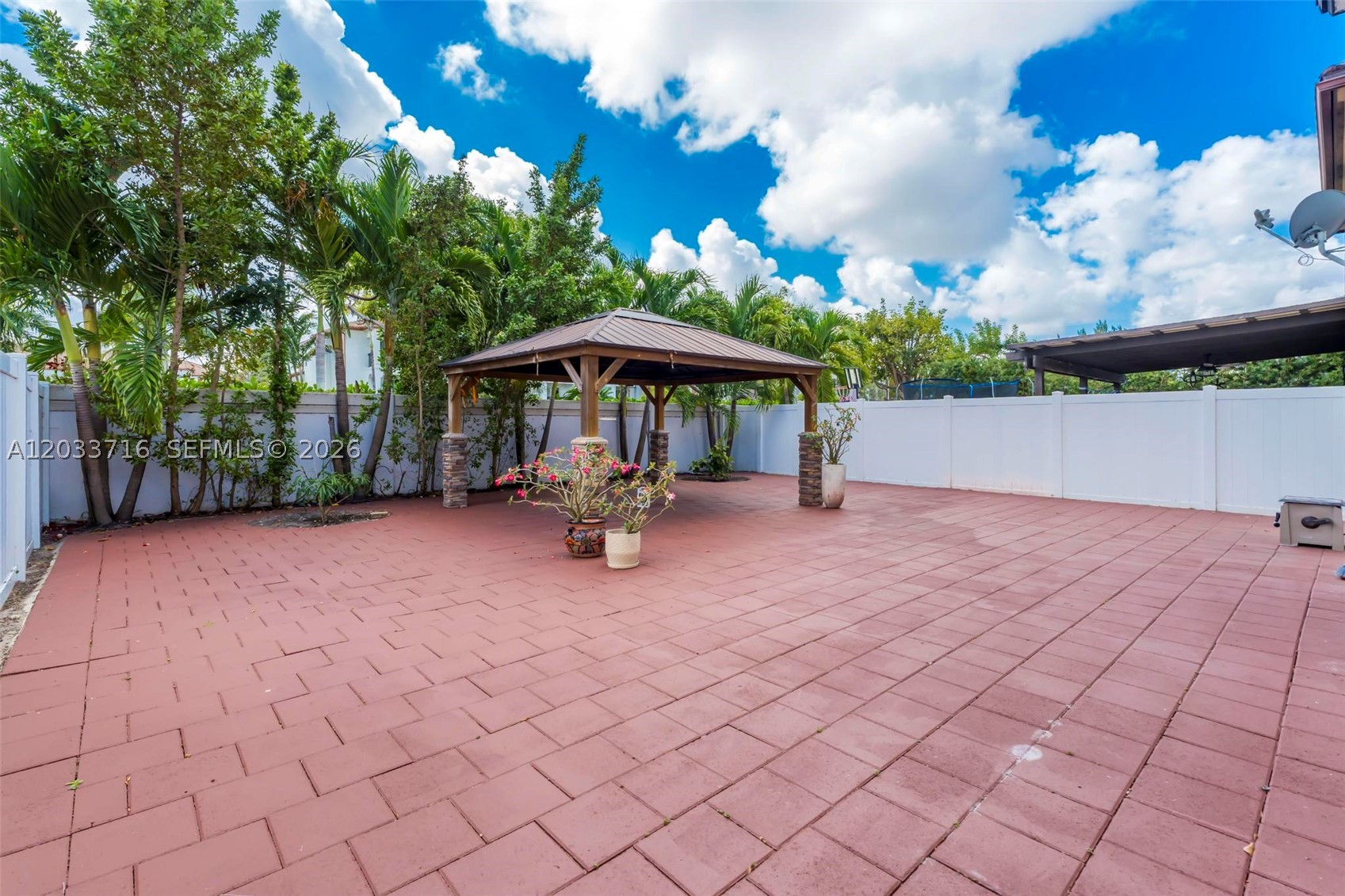 AQUABELLA SECTION ONE - Residential Lease