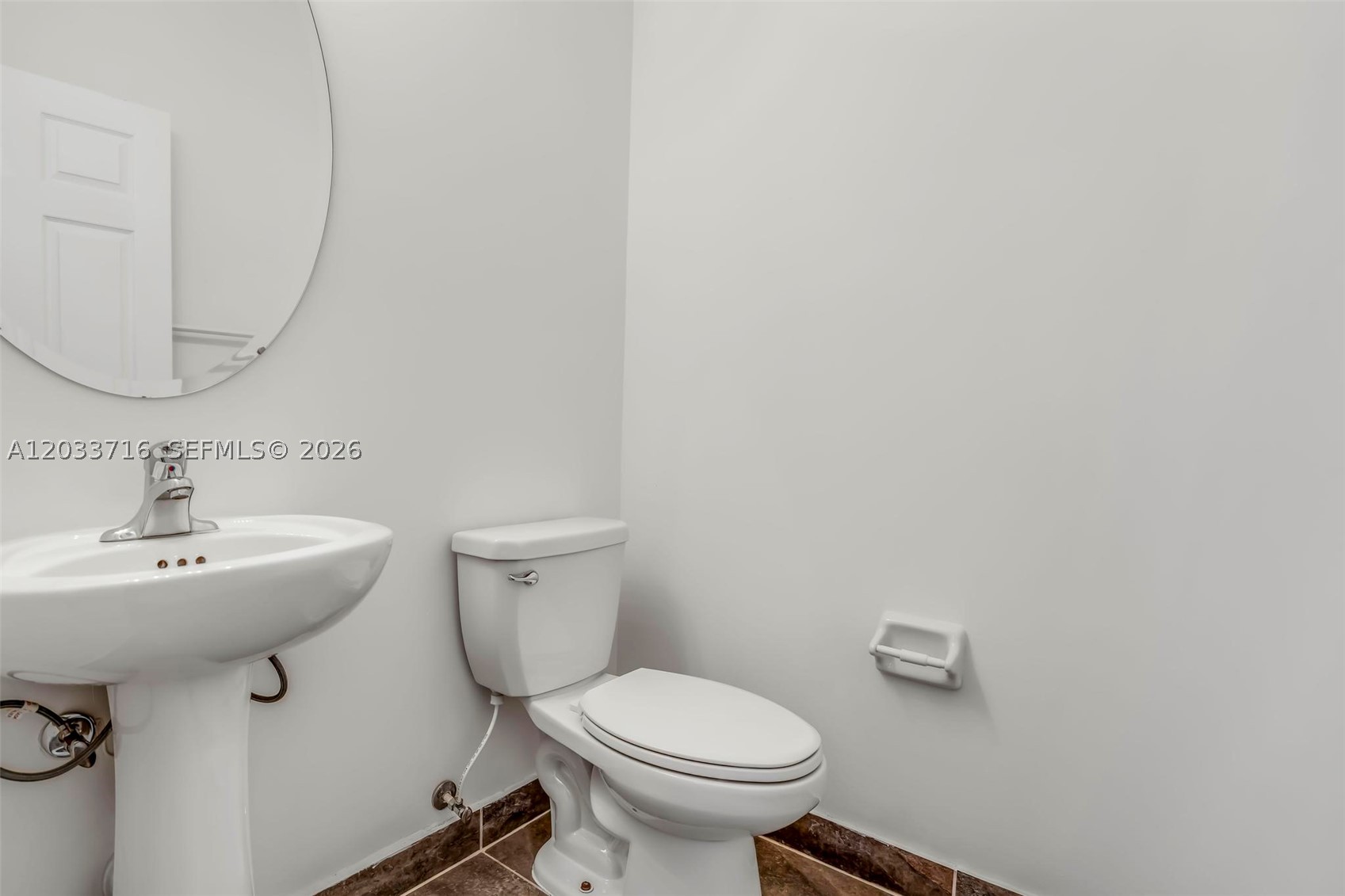 AQUABELLA SECTION ONE - Residential Lease