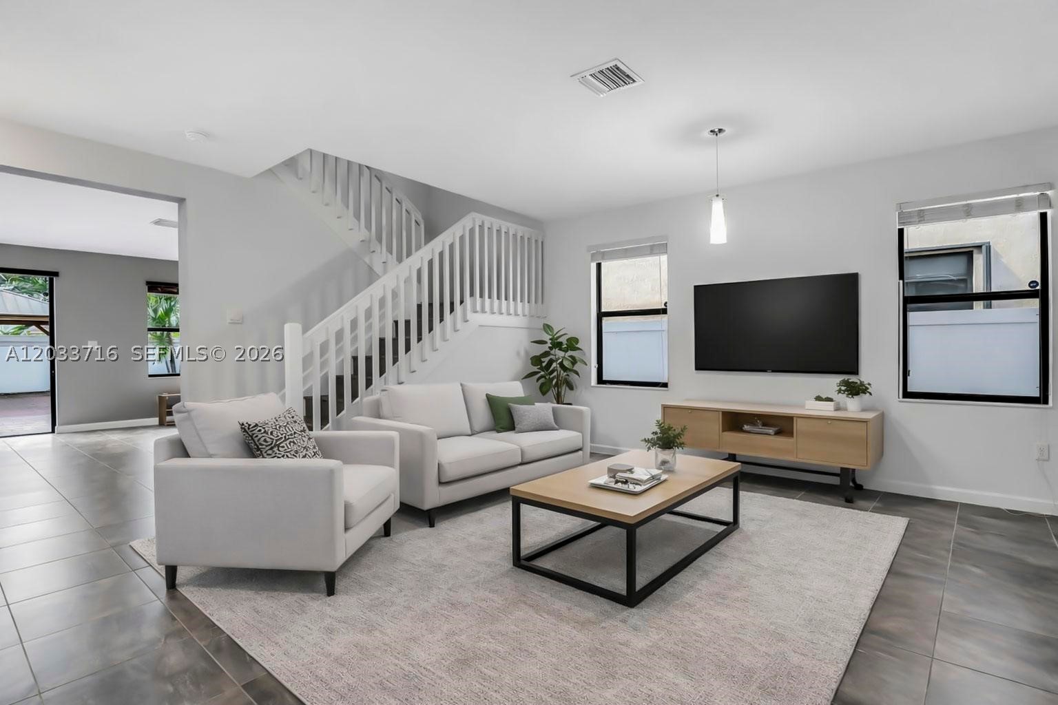 AQUABELLA SECTION ONE - Residential Lease