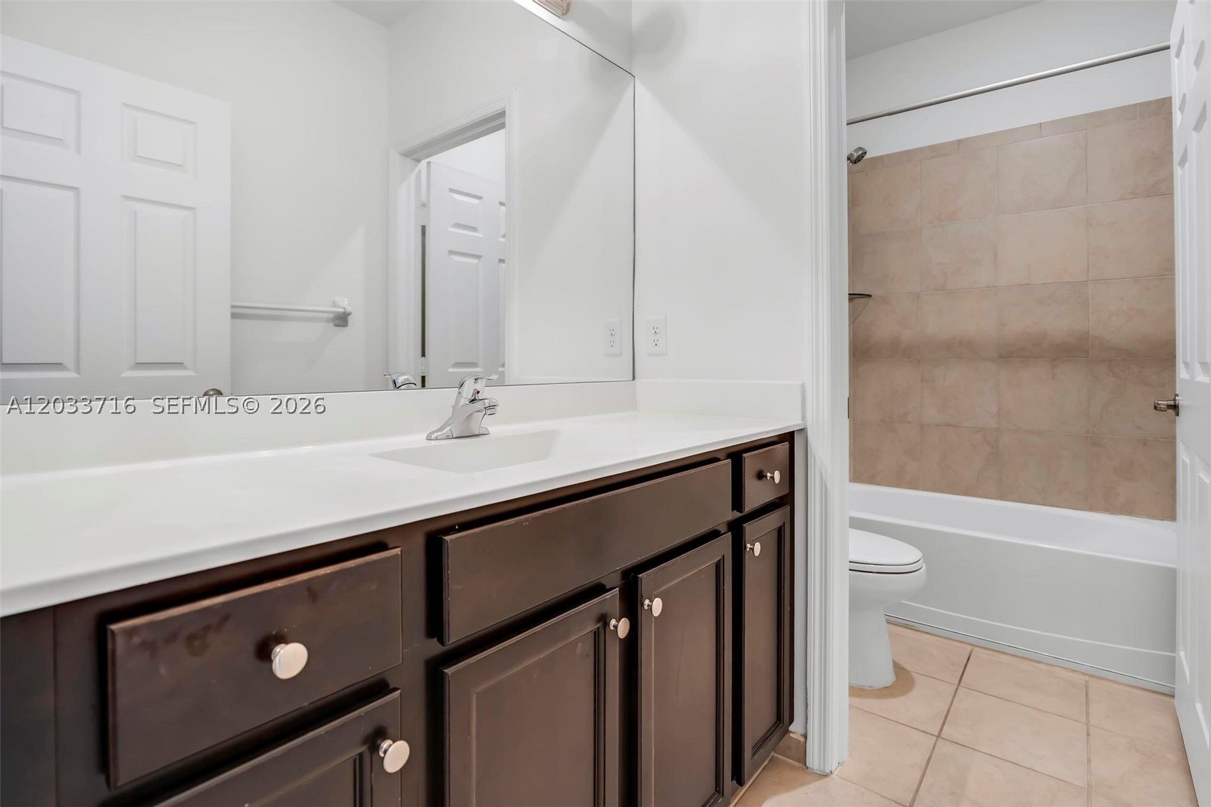 AQUABELLA SECTION ONE - Residential Lease