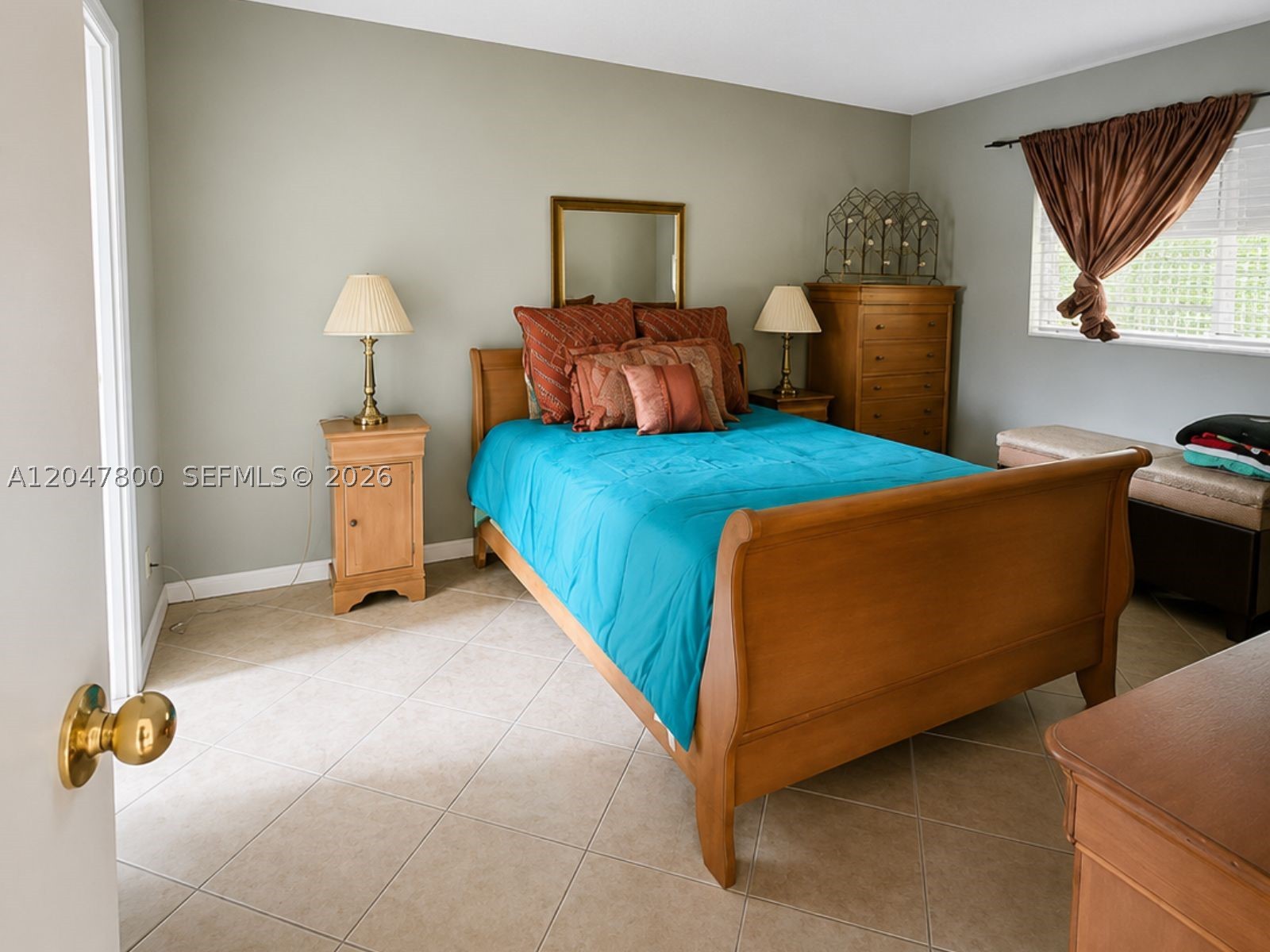 WALNUT GARDENS CONDO - Residential