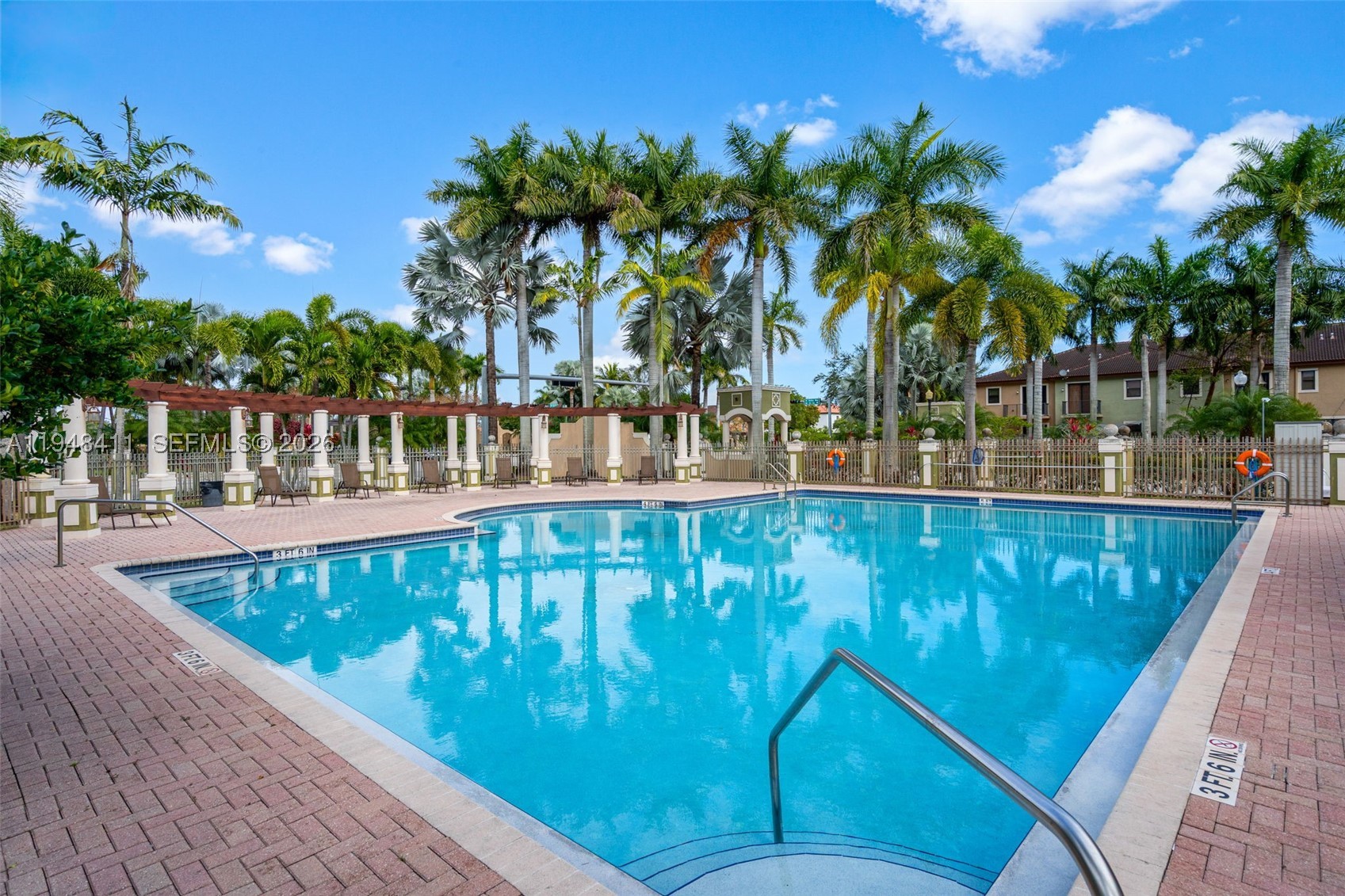 FLORENCE AT CRYSTAL LAKES - Residential
