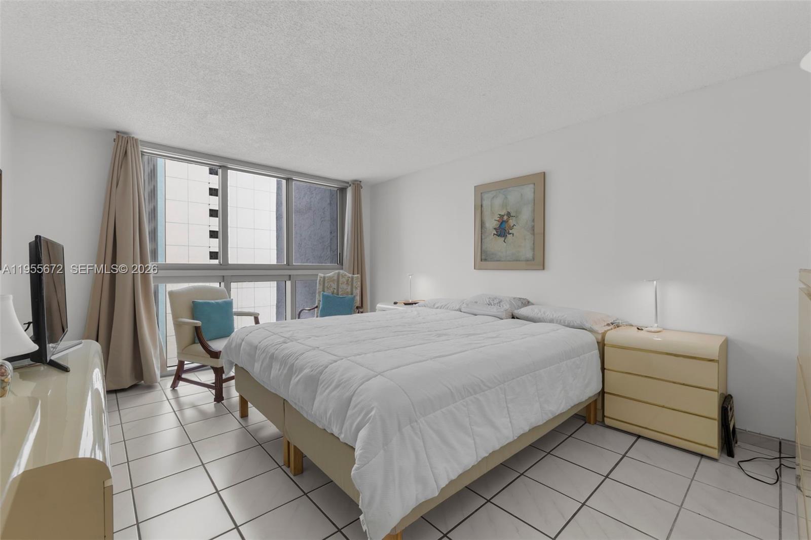 MIRASOL OCEAN TOWERS COND - Residential
