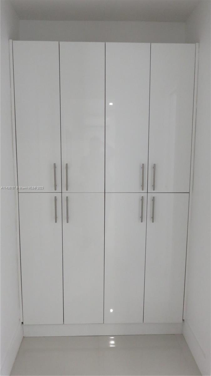220 MERIDIAN CONDO - Residential