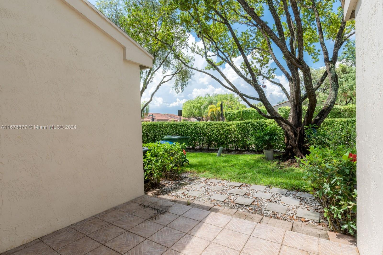 BONAVENTURE - Residential Lease