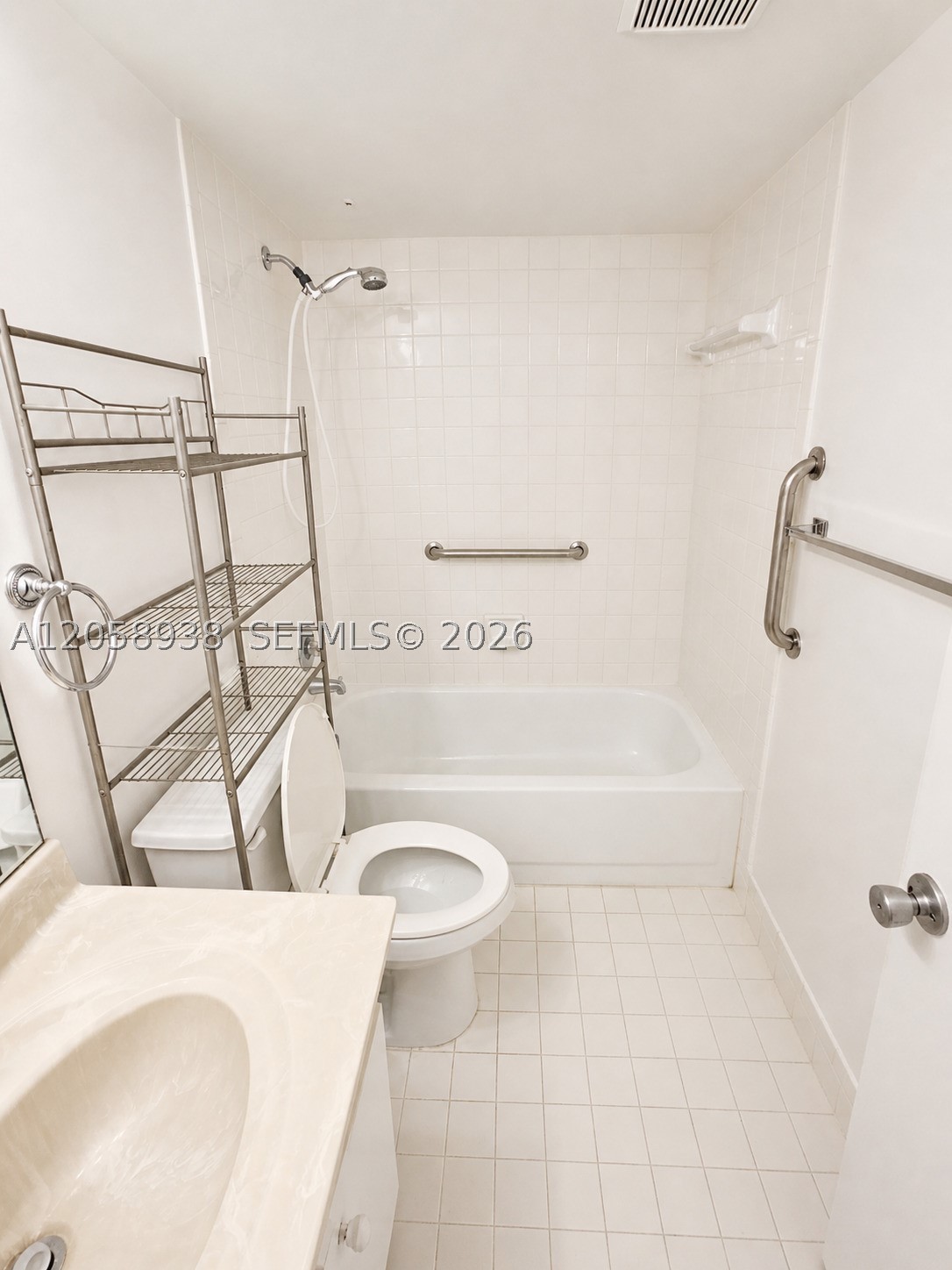 KINGSLEY AT CENTURY VILLA - Residential