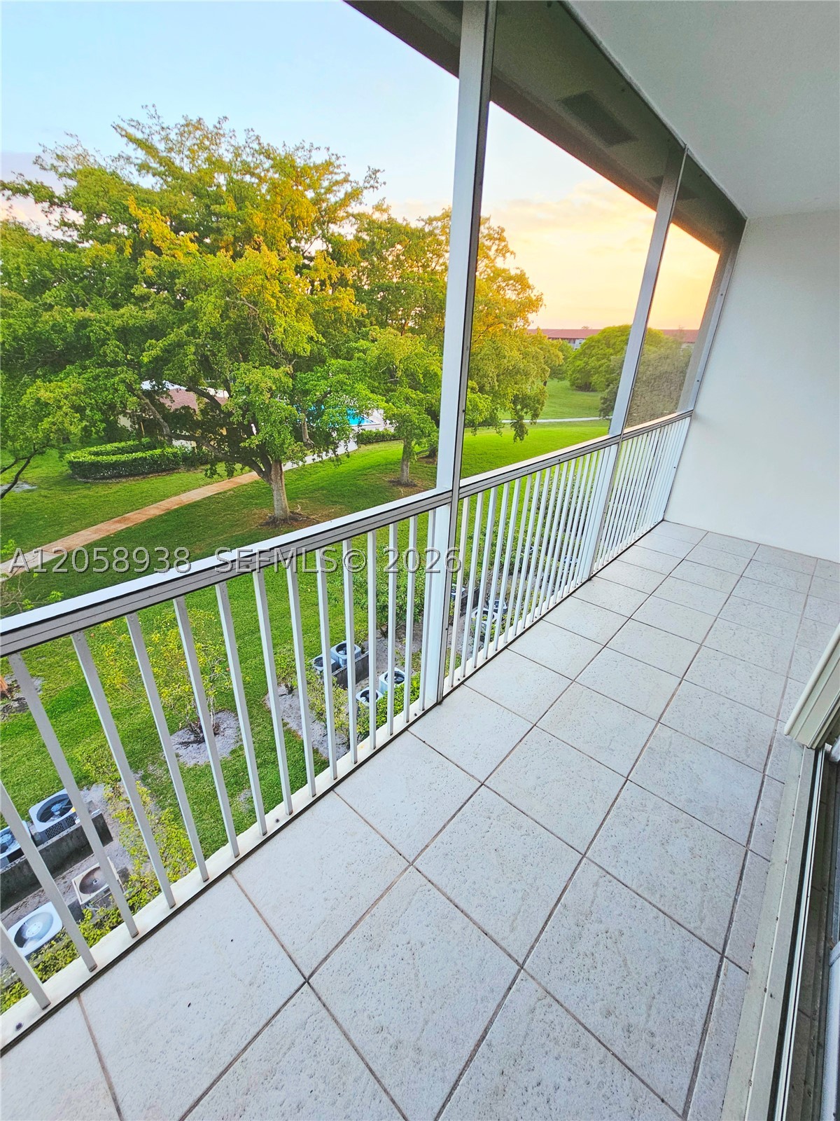 KINGSLEY AT CENTURY VILLA - Residential