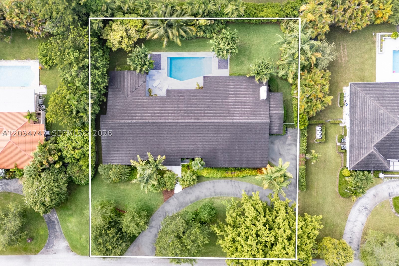PINE BAY ESTATES SEC 1 - Residential