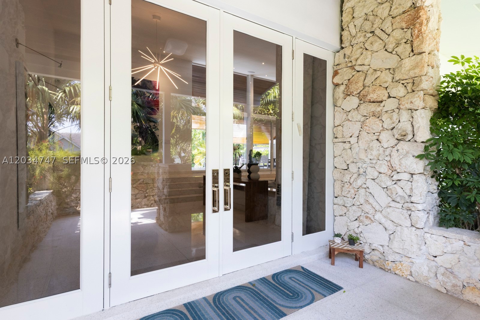 PINE BAY ESTATES SEC 1 - Residential