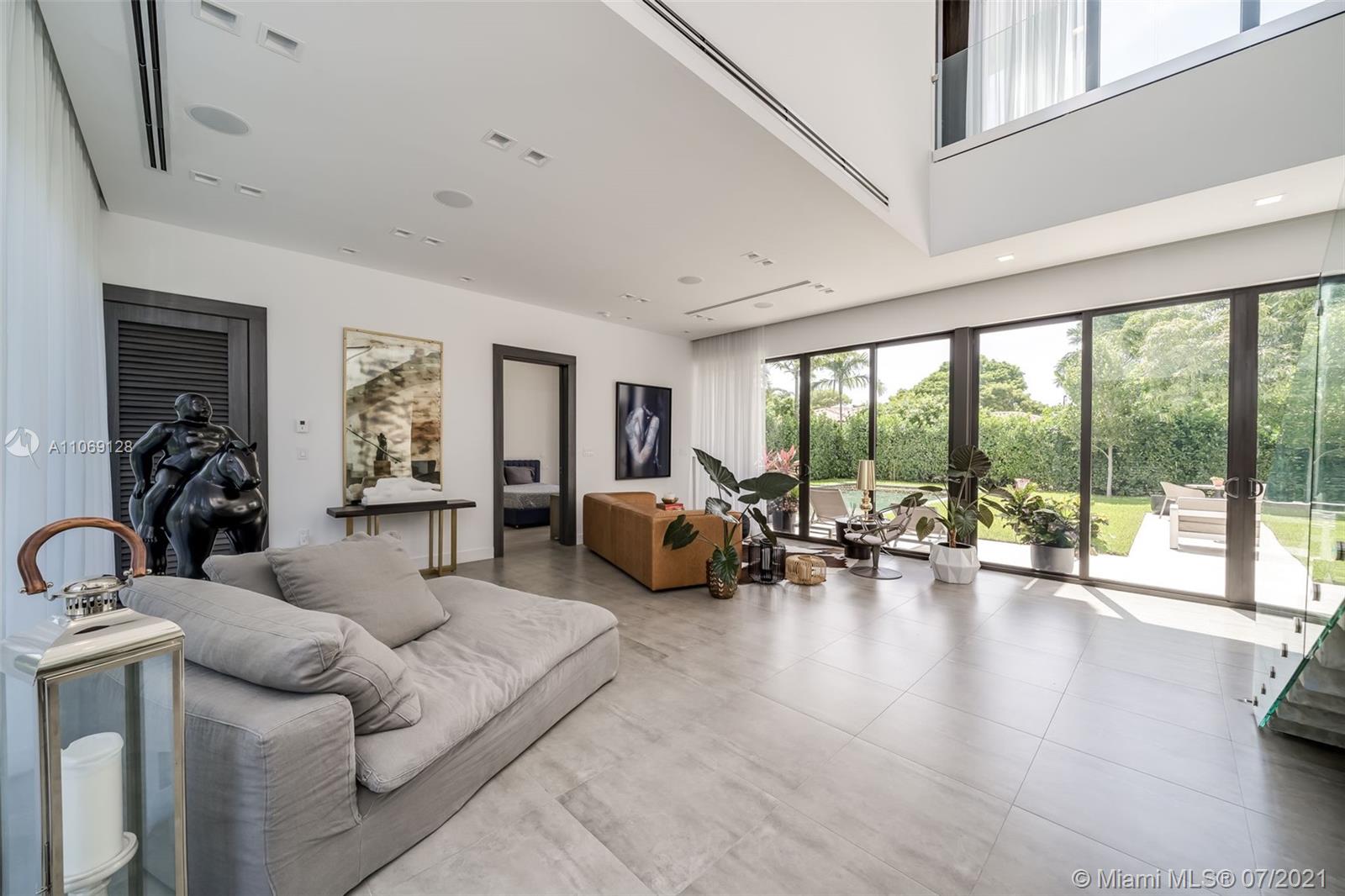 NAUTILUS EXTENSION 5TH - Residential