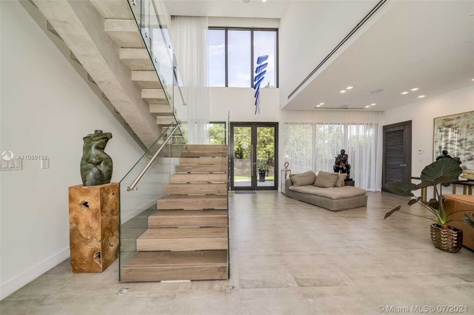 NAUTILUS EXTENSION 5TH - Residential