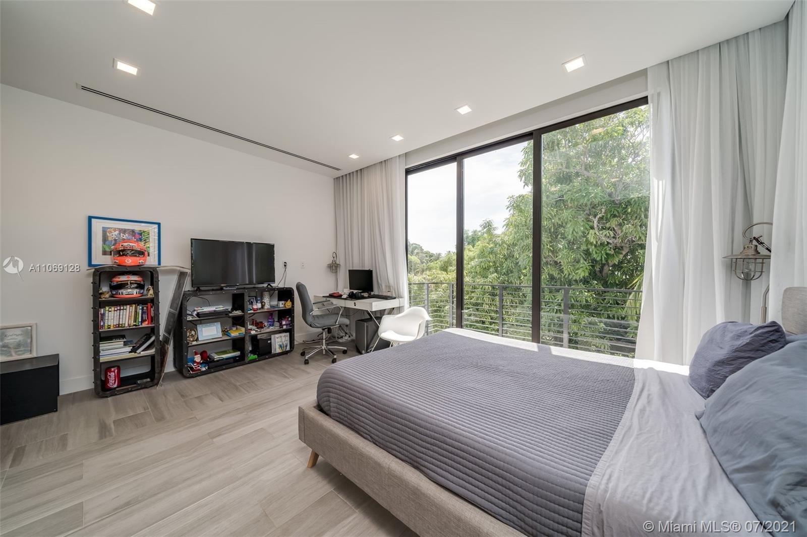 NAUTILUS EXTENSION 5TH - Residential