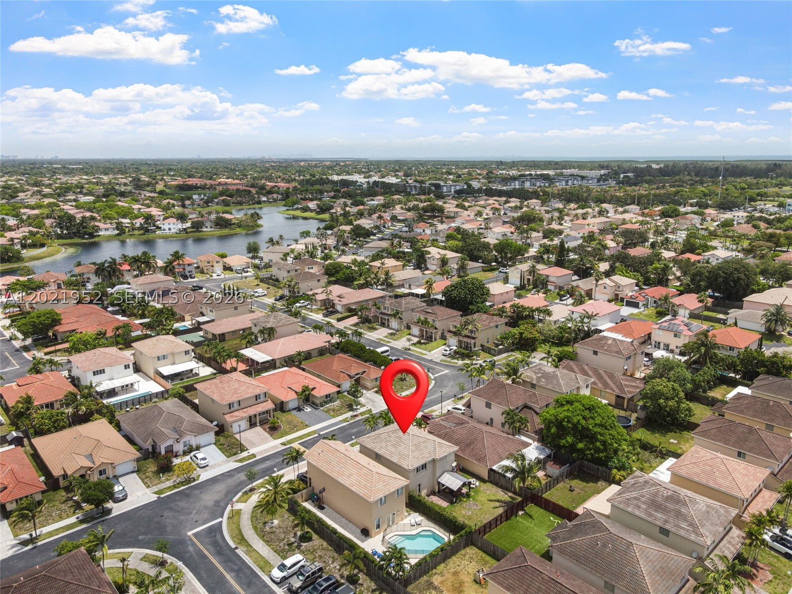 PRECIOUS HOMES AT LAKES B - Residential