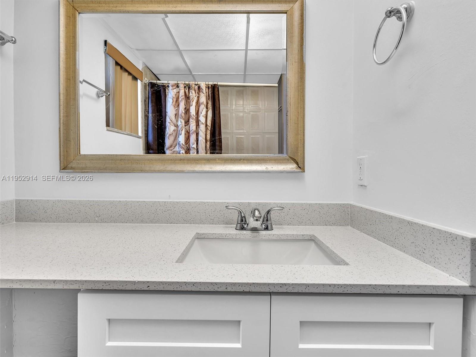 BROOKVIEW CONDO - Residential