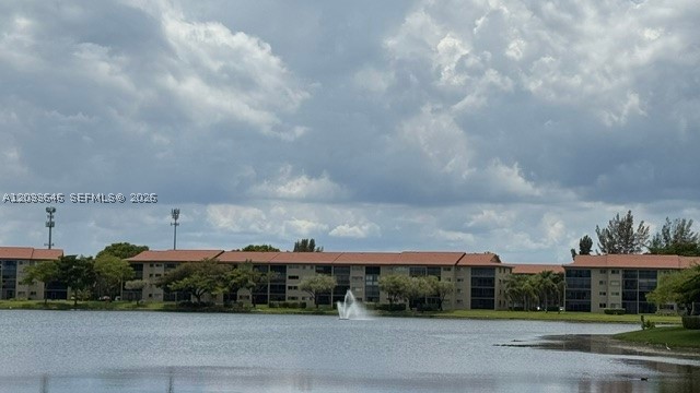 SUFFOLK AT CENTURY VILLAG - Residential